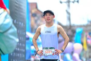 BIB: 5001
                            <button type="button" onclick="openModal(24882750)" class="btn btn-primary btn-sm float-right btn-popup" data-toggle="modal" data-target=".modal-high-quality">
                        <i class="fas fa-shopping-cart"></i> Add to Cart
                    </button>
                                            <button type="button" onclick="isThisMe(24882750, true)" class="btn btn-success btn-sm float-right btn-popup btn-isme hidden" data-toggle="tooltip" data-placement="bottom" title="นี่คือรูปของคุณใช่ไหม คลิกที่นี่เพื่อเอาเข้าอัลบั้ม">
                        <i class="fas fa-plus"></i> Add to album
                    </button>
                    <button type="button" onclick="isThisMe(24882750, false)" class="btn btn-warning btn-sm float-right btn-popup btn-isnotme hidden">
                        <i class="fas fa-ban"></i> Remove from album
                    </button>